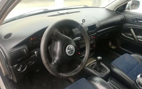 Volkswagen Passat B5+ рестайлинг, 1998 год, 265 000 рублей, 2 фотография