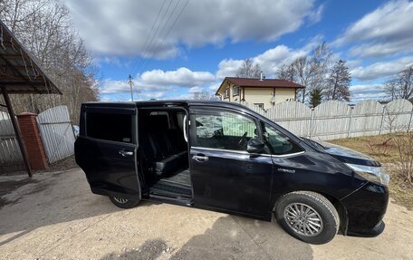 Toyota Esquire I, 2015 год, 2 350 000 рублей, 7 фотография