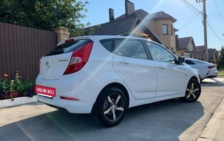 Hyundai Solaris II рестайлинг, 2015 год, 1 250 000 рублей, 3 фотография