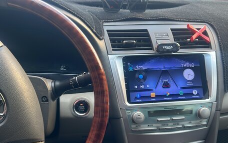 Toyota Camry, 2010 год, 890 000 рублей, 5 фотография