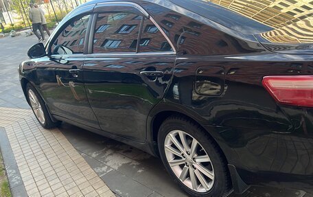 Toyota Camry, 2010 год, 890 000 рублей, 3 фотография