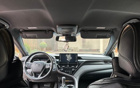 Toyota Camry, 2021 год, 3 900 000 рублей, 7 фотография