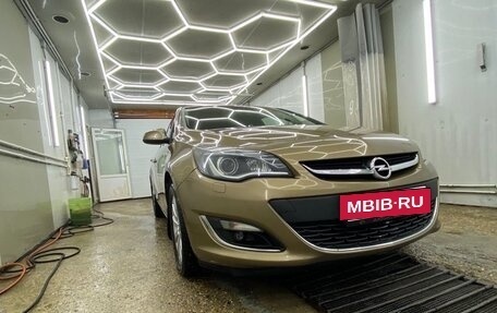 Opel Astra J, 2013 год, 1 100 000 рублей, 9 фотография