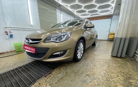 Opel Astra J, 2013 год, 1 100 000 рублей, 7 фотография