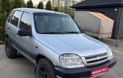 Chevrolet Niva I рестайлинг, 2003 год, 200 000 рублей, 1 фотография