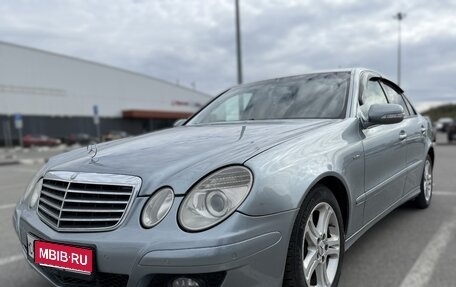 Mercedes-Benz E-Класс, 2008 год, 820 000 рублей, 1 фотография