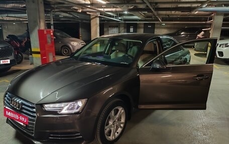 Audi A4, 2016 год, 2 800 000 рублей, 10 фотография