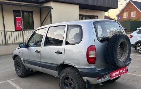 Chevrolet Niva I рестайлинг, 2003 год, 200 000 рублей, 4 фотография