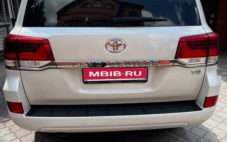Toyota Land Cruiser 200, 2020 год, 9 500 000 рублей, 5 фотография