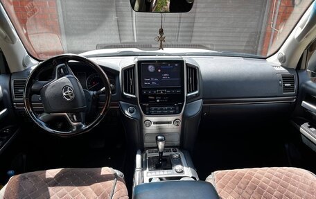 Toyota Land Cruiser 200, 2020 год, 9 500 000 рублей, 8 фотография