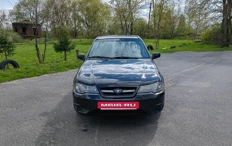 Daewoo Nexia I рестайлинг, 2011 год, 300 000 рублей, 4 фотография