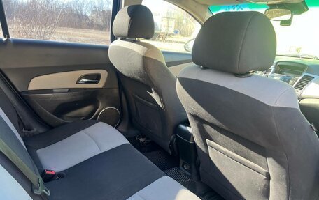 Chevrolet Cruze II, 2012 год, 600 000 рублей, 10 фотография