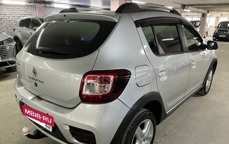 Renault Sandero II рестайлинг, 2018 год, 999 000 рублей, 5 фотография