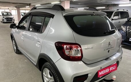 Renault Sandero II рестайлинг, 2018 год, 999 000 рублей, 9 фотография