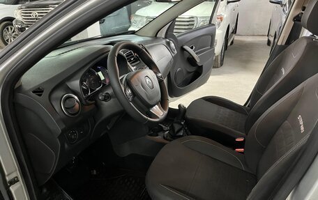 Renault Sandero II рестайлинг, 2018 год, 999 000 рублей, 18 фотография