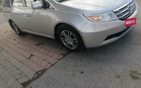 Honda Odyssey (North America) IV, 2013 год, 1 400 000 рублей, 3 фотография