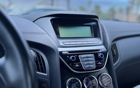 Hyundai Genesis Coupe I рестайлинг, 2013 год, 2 100 000 рублей, 20 фотография