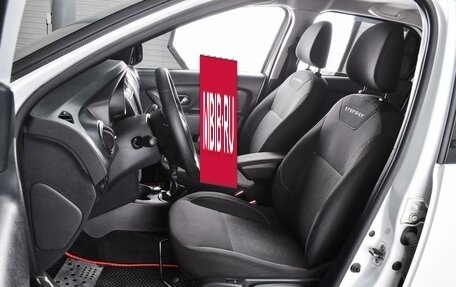 Renault Logan II, 2020 год, 1 249 000 рублей, 10 фотография