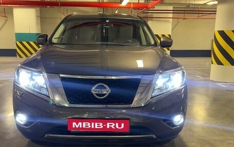 Nissan Pathfinder, 2016 год, 1 700 000 рублей, 4 фотография