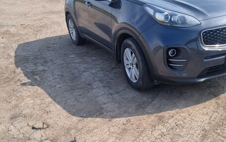 KIA Sportage IV рестайлинг, 2018 год, 1 800 000 рублей, 6 фотография