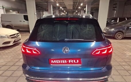 Volkswagen Touareg III, 2019 год, 4 750 000 рублей, 4 фотография