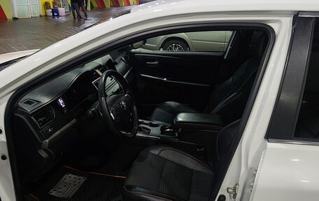 Toyota Camry, 2015 год, 2 000 000 рублей, 13 фотография