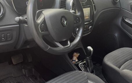 Renault Kaptur I рестайлинг, 2017 год, 1 300 000 рублей, 5 фотография