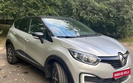 Renault Kaptur I рестайлинг, 2017 год, 1 300 000 рублей, 2 фотография
