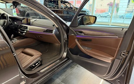 BMW 5 серия, 2019 год, 4 750 000 рублей, 13 фотография