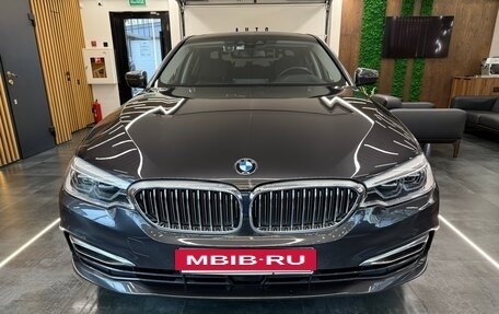 BMW 5 серия, 2019 год, 4 750 000 рублей, 2 фотография