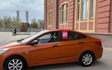 Hyundai Solaris II рестайлинг, 2014 год, 890 000 рублей, 3 фотография