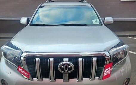 Toyota Land Cruiser Prado 150 рестайлинг 2, 2014 год, 2 950 000 рублей, 2 фотография