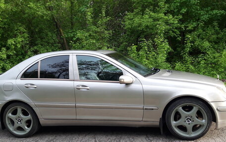 Mercedes-Benz C-Класс, 2002 год, 600 000 рублей, 19 фотография