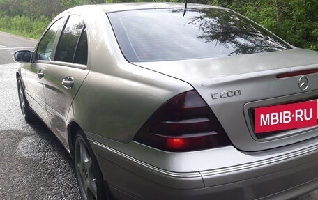 Mercedes-Benz C-Класс, 2002 год, 600 000 рублей, 22 фотография