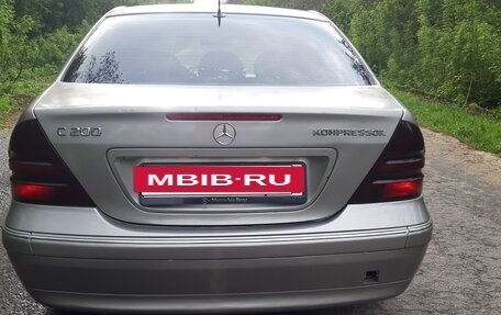 Mercedes-Benz C-Класс, 2002 год, 600 000 рублей, 23 фотография