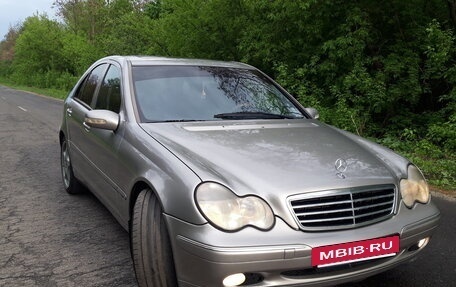 Mercedes-Benz C-Класс, 2002 год, 600 000 рублей, 25 фотография