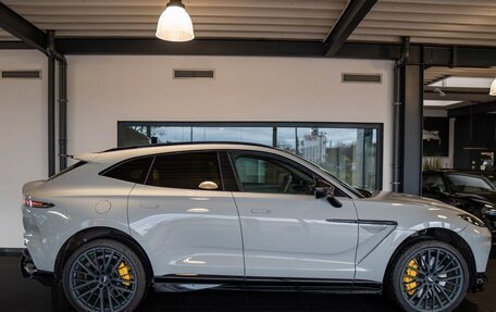 Aston Martin DBX I, 2022 год, 23 350 000 рублей, 5 фотография