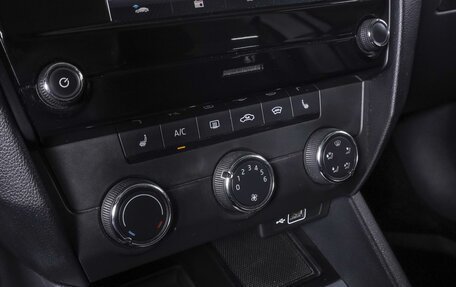Skoda Octavia, 2018 год, 1 730 000 рублей, 12 фотография