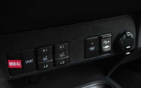 Toyota RAV4, 2017 год, 2 340 000 рублей, 17 фотография