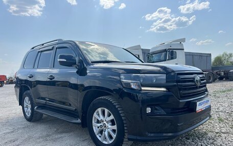 Toyota Land Cruiser 200, 2016 год, 5 670 000 рублей, 2 фотография