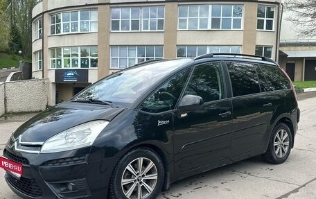 Citroen C4 Picasso II рестайлинг, 2012 год, 425 000 рублей, 1 фотография