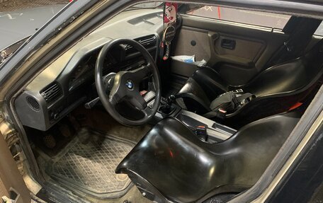 BMW 3 серия, 1986 год, 300 000 рублей, 10 фотография