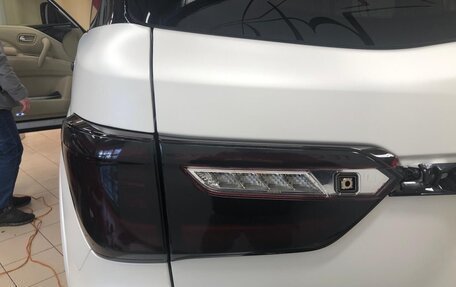 Infiniti QX80 I рестайлинг, 2018 год, 5 200 000 рублей, 17 фотография