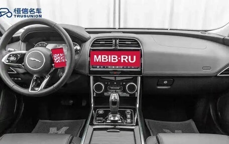 Jaguar XE I рестайлинг, 2022 год, 2 279 000 рублей, 8 фотография