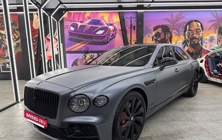 Bentley Flying Spur, 2020 год, 24 500 000 рублей, 2 фотография