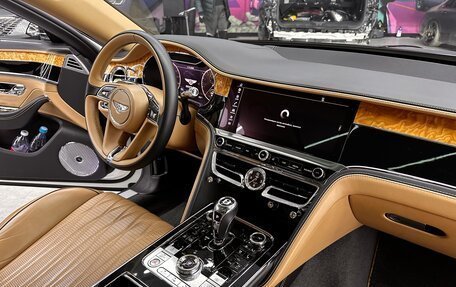 Bentley Flying Spur, 2020 год, 24 500 000 рублей, 10 фотография