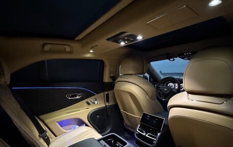 Bentley Flying Spur, 2020 год, 24 500 000 рублей, 16 фотография