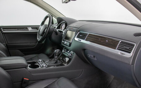 Volkswagen Touareg III, 2014 год, 2 270 000 рублей, 9 фотография
