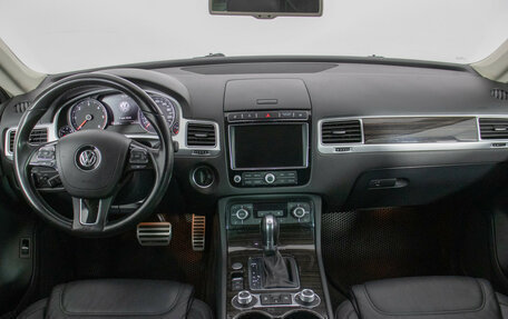 Volkswagen Touareg III, 2014 год, 2 270 000 рублей, 13 фотография