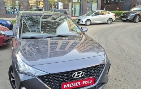 Hyundai Solaris II рестайлинг, 2021 год, 1 400 000 рублей, 2 фотография